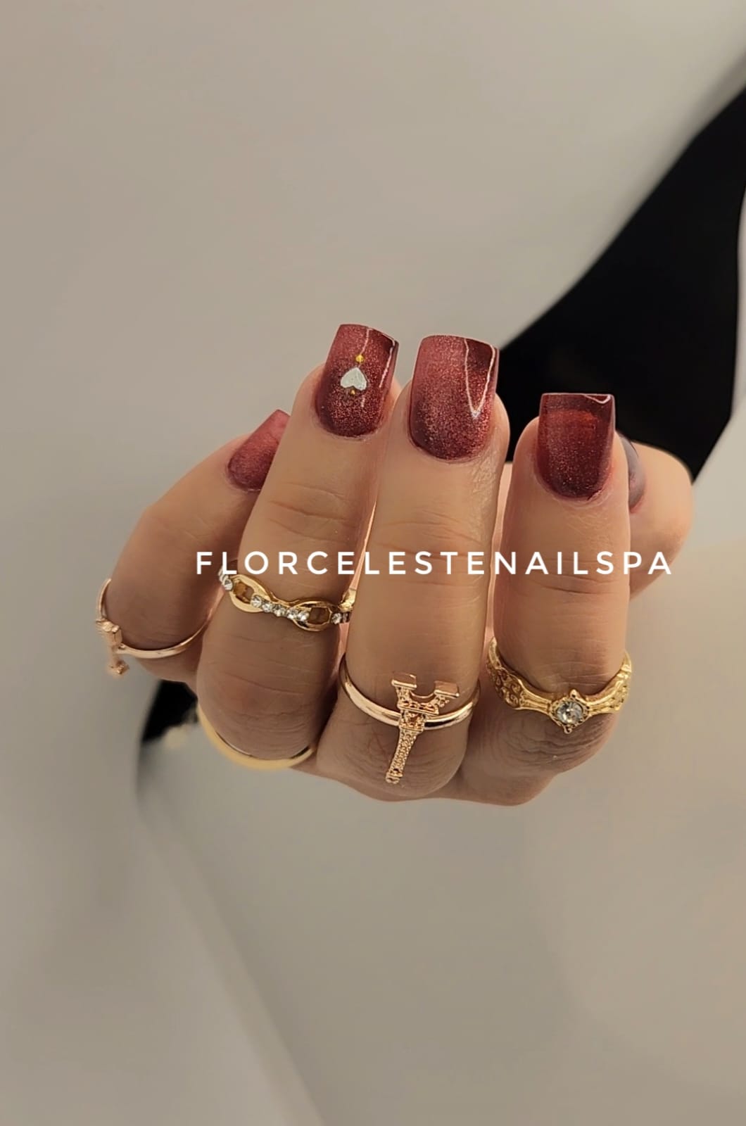 Soft gel - Manicure